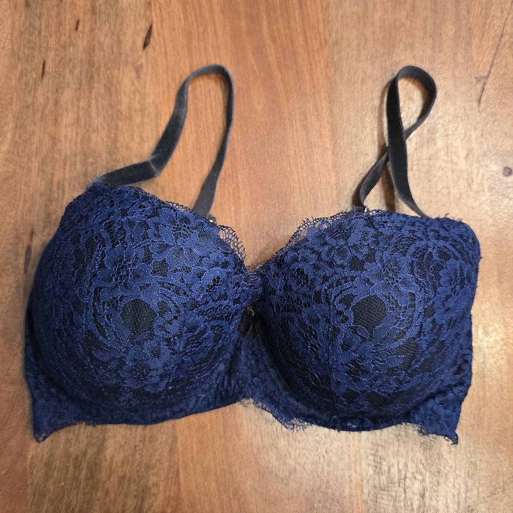 Victoria's Secret Dream Angels Demi Lined Bra 32DDD / 32F, Navy Blue